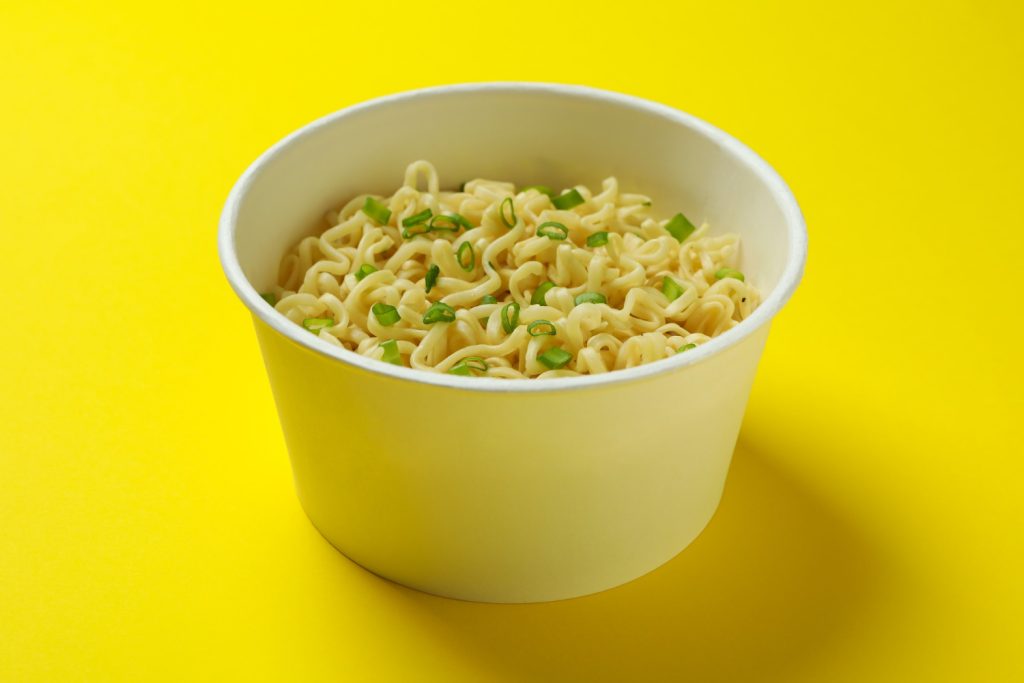 カップヌードル 原価